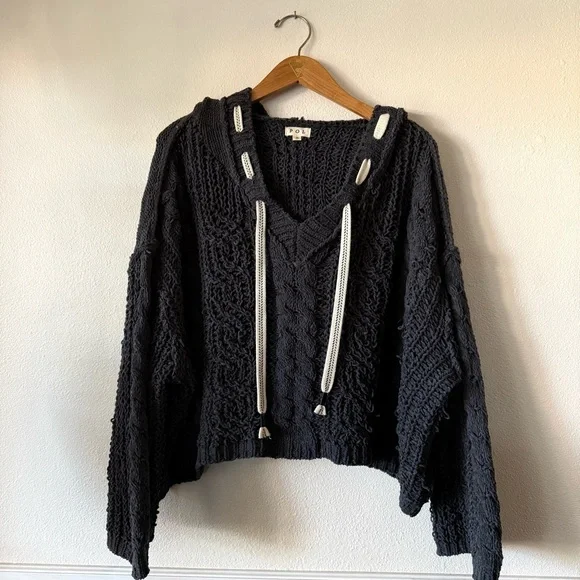POL Dark Gray V-Neck Chunky Oversized Cable Knit Sweater - Picture 1 of 5